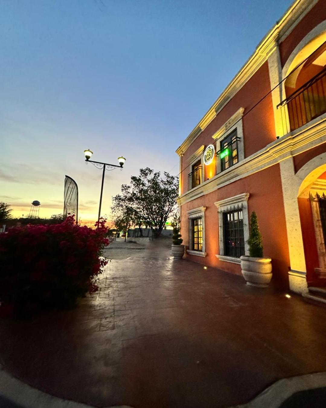 Hotel Real De Los Alamos Álamos Exterior foto